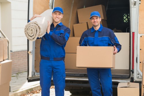 Screen-reader compatible webpage layout for Brompton moving services