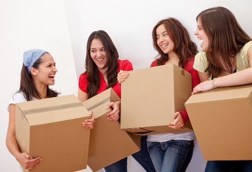Local moving support around Brompton and nearby areas