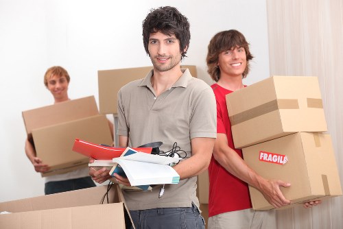 Packing and transporting household items during a Brompton man and van move